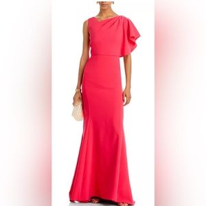 Amsale
Asymmetric Fit and Flare Gown